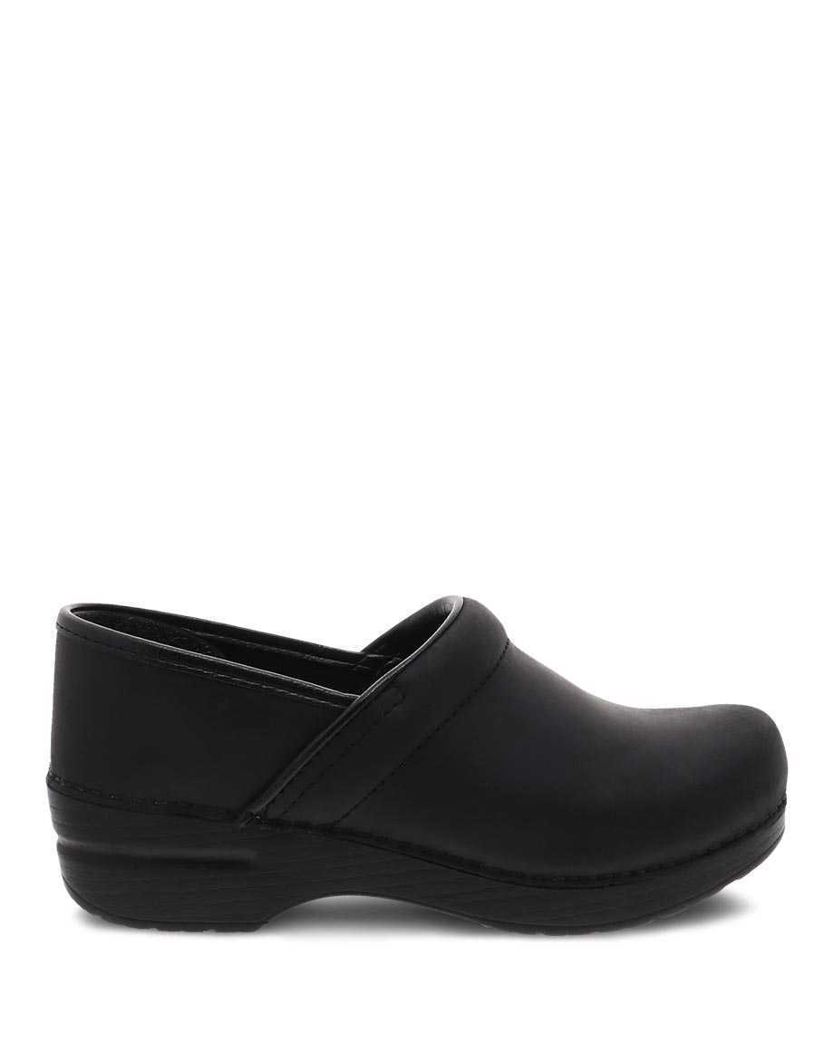 Dansko Professional Oiled Men Clogs Black | CA 3533WNG